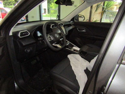 Mg ZS ZS 1.5 Luxury (5)