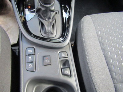Toyota Yaris Cross Trend fwd 130cv e-cvt (13)