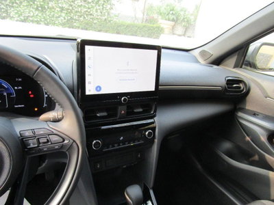 Toyota Yaris Cross Trend fwd 130cv e-cvt (17)