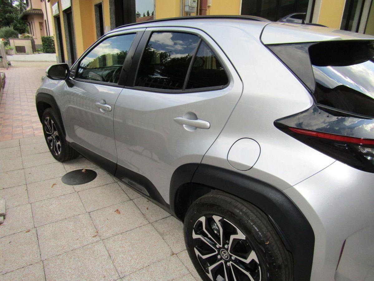 Toyota Yaris Cross Trend fwd 130cv e-cvt (5)