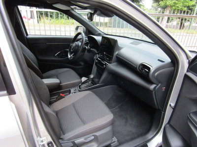 Toyota Yaris Cross Trend fwd 130cv e-cvt (7)