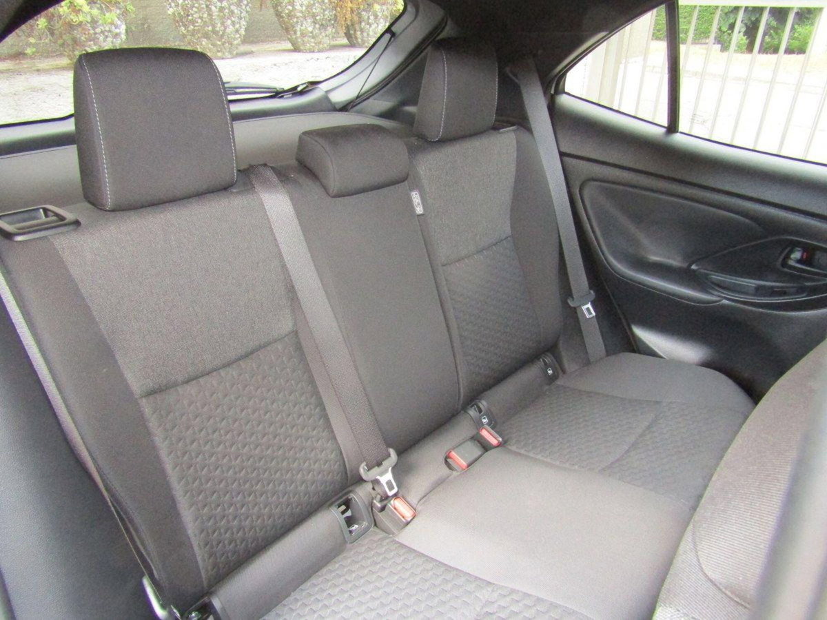 Toyota Yaris Cross Trend fwd 130cv e-cvt (8)