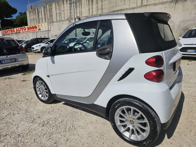 smart Fortwo 1000 52 kW MHD coupé passion (4)