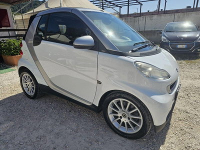 smart Fortwo 1000 52 kW MHD coupé passion (8)