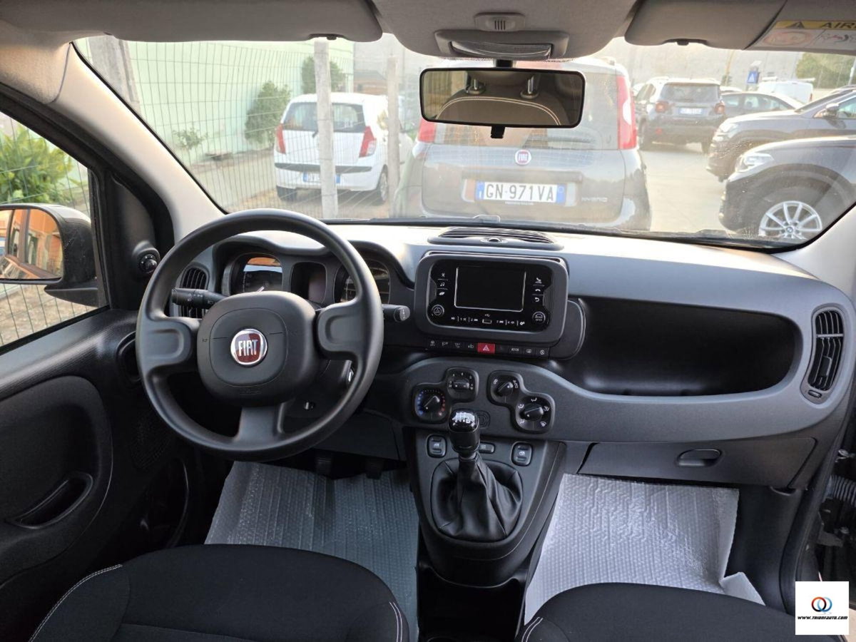 Fiat Panda 1.0 FireFly S&S Hybrid City Cross (13)