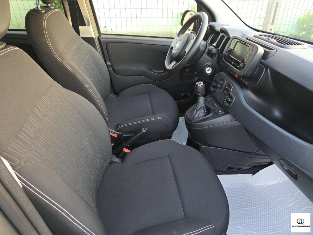 Fiat Panda 1.0 FireFly S&S Hybrid City Cross (6)