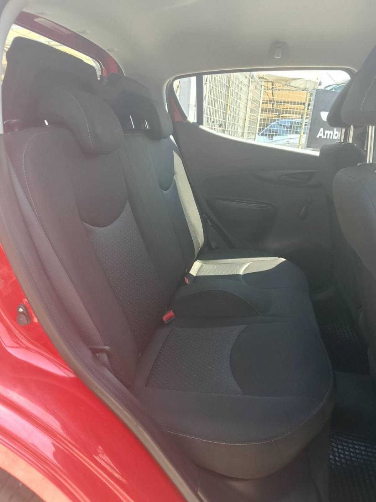 Opel Karl 1.0 75 CV Advance (12)