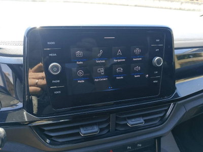 Volkswagen T-Roc 2.0 tdi R-Line 4motion 150cv dsg (14)