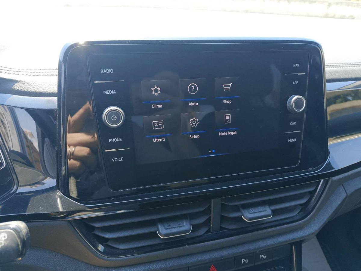 Volkswagen T-Roc 2.0 tdi R-Line 4motion 150cv dsg (18)