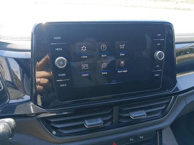 Volkswagen T-Roc 2.0 tdi R-Line 4motion 150cv dsg (18)