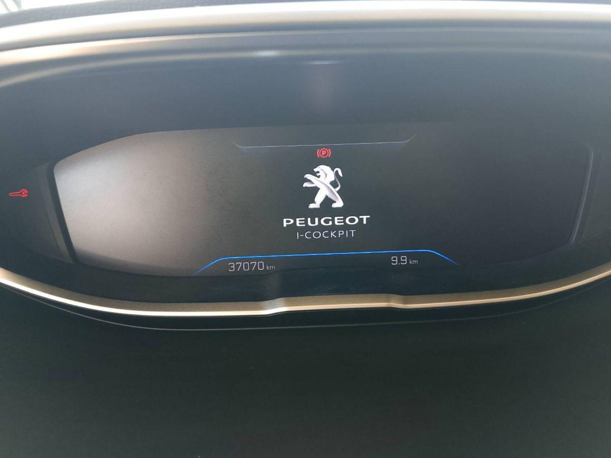 Peugeot 5008 BlueHDi 130 S&S EAT8 GT Line (12)