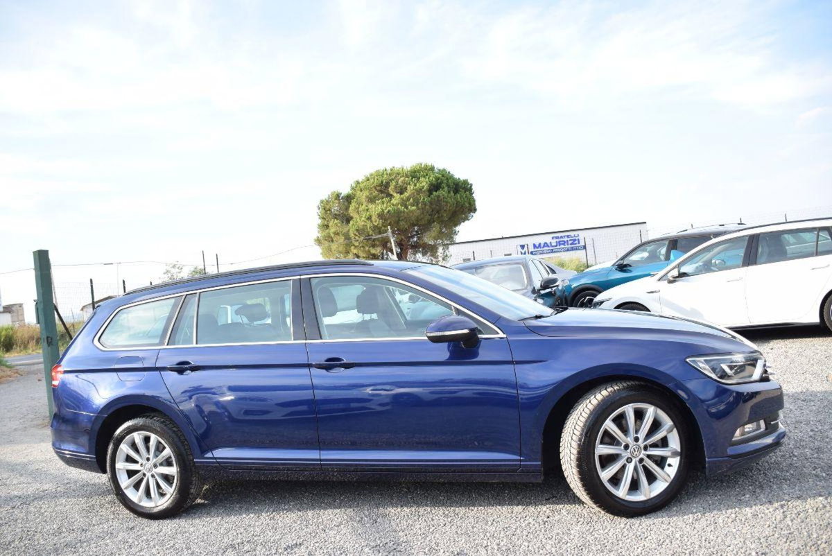 Volkswagen Passat Variant 2.0 TDI Highline BlueMotion Technology (12)