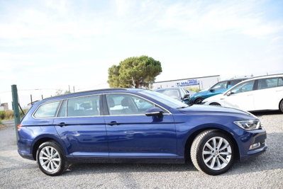 Volkswagen Passat Variant 2.0 TDI Highline BlueMotion Technology (12)