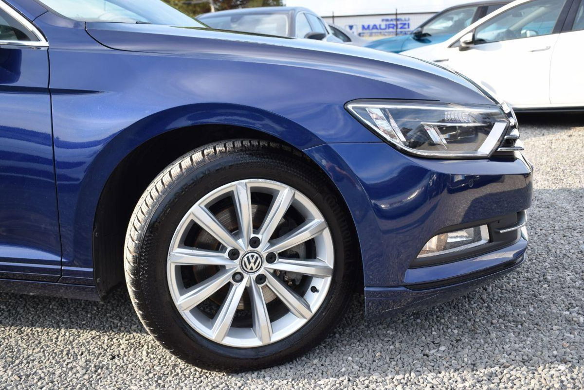Volkswagen Passat Variant 2.0 TDI Highline BlueMotion Technology (14)