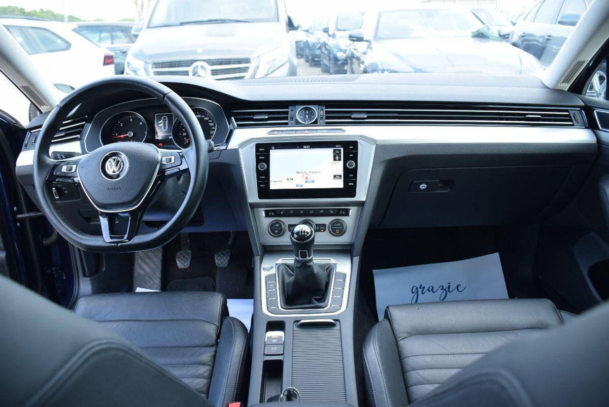 Volkswagen Passat Variant 2.0 TDI Highline BlueMotion Technology (8)