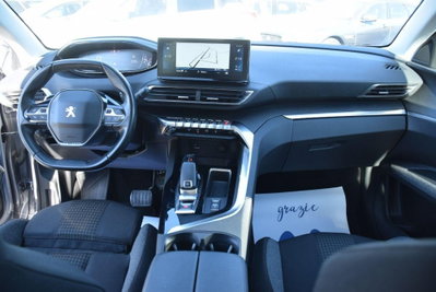 Peugeot 3008 BlueHDi 130 S&S EAT8 Active Business (6)