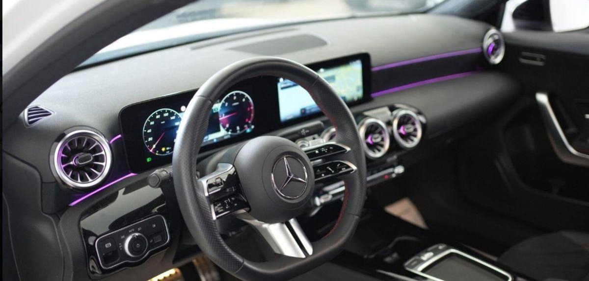 Mercedes-Benz Classe A 180 d Edition AMG Line auto (7)