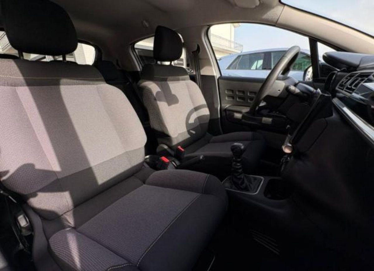 Citroen C3 PureTech 110 S&S Shine (6)