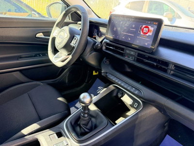 Jeep Avenger 1.2 turbo Altitude fwd 100cv (9)