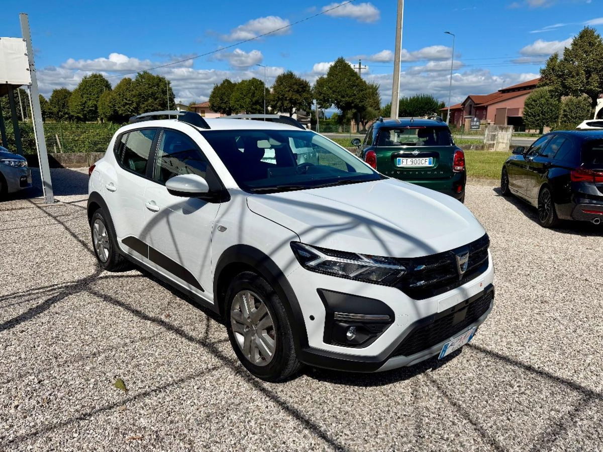 Dacia Sandero Stepway 1.0 TCe 100 CV ECO-G Comfort (3)