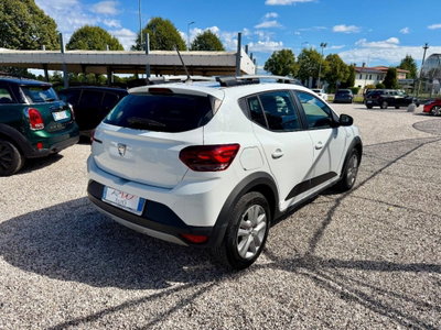Dacia Sandero Stepway 1.0 TCe 100 CV ECO-G Comfort (4)