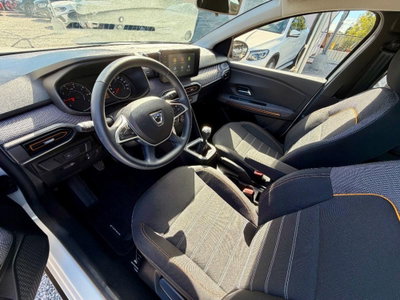 Dacia Sandero Stepway 1.0 TCe 100 CV ECO-G Comfort (9)