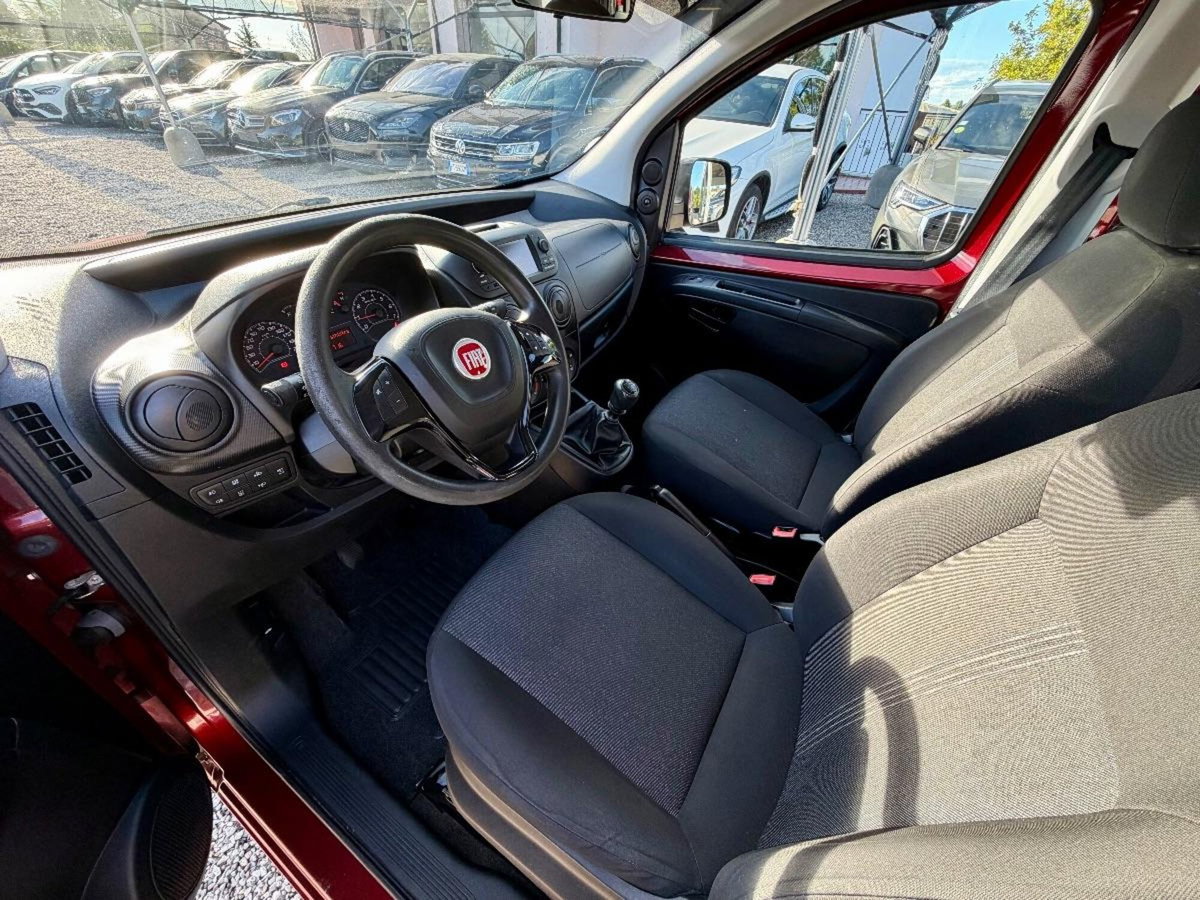 Fiat Qubo 1.4 8V 77 CV Lounge (9)