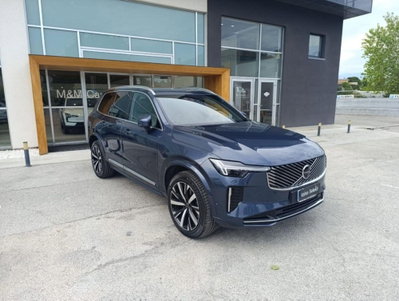 Volvo XC90 B5 (d) AWD Geartronic 7 posti Momentum usata