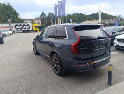 Volvo XC90 B5 (d) AWD Geartronic 7 posti Momentum (8)