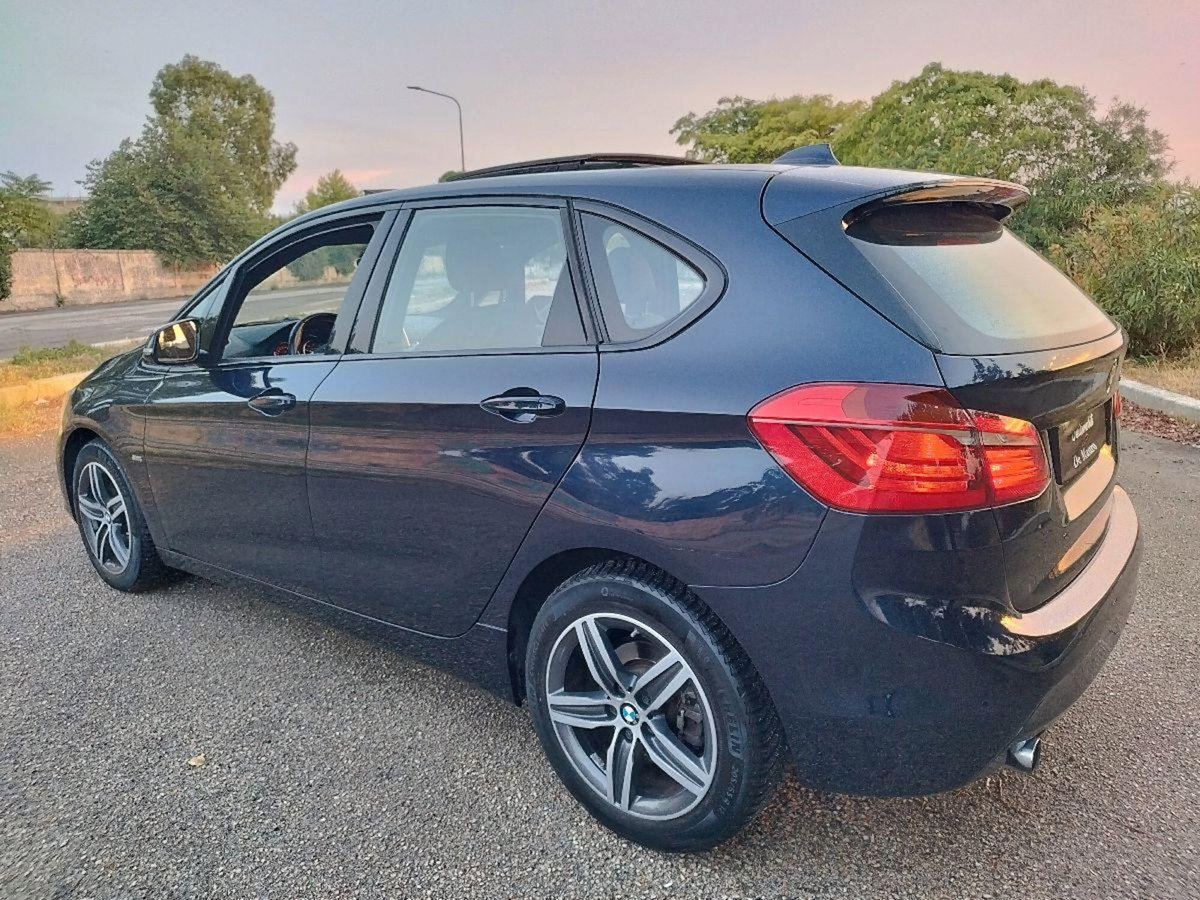BMW Serie 2 Active Tourer 218d  Sport (7)