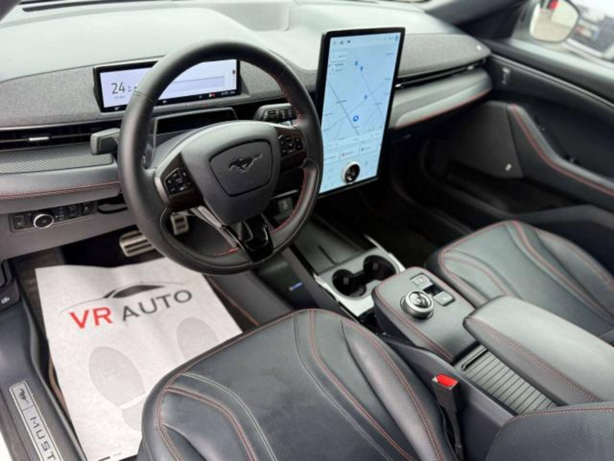 Ford Mustang Mach-E Extended 294CV (6)