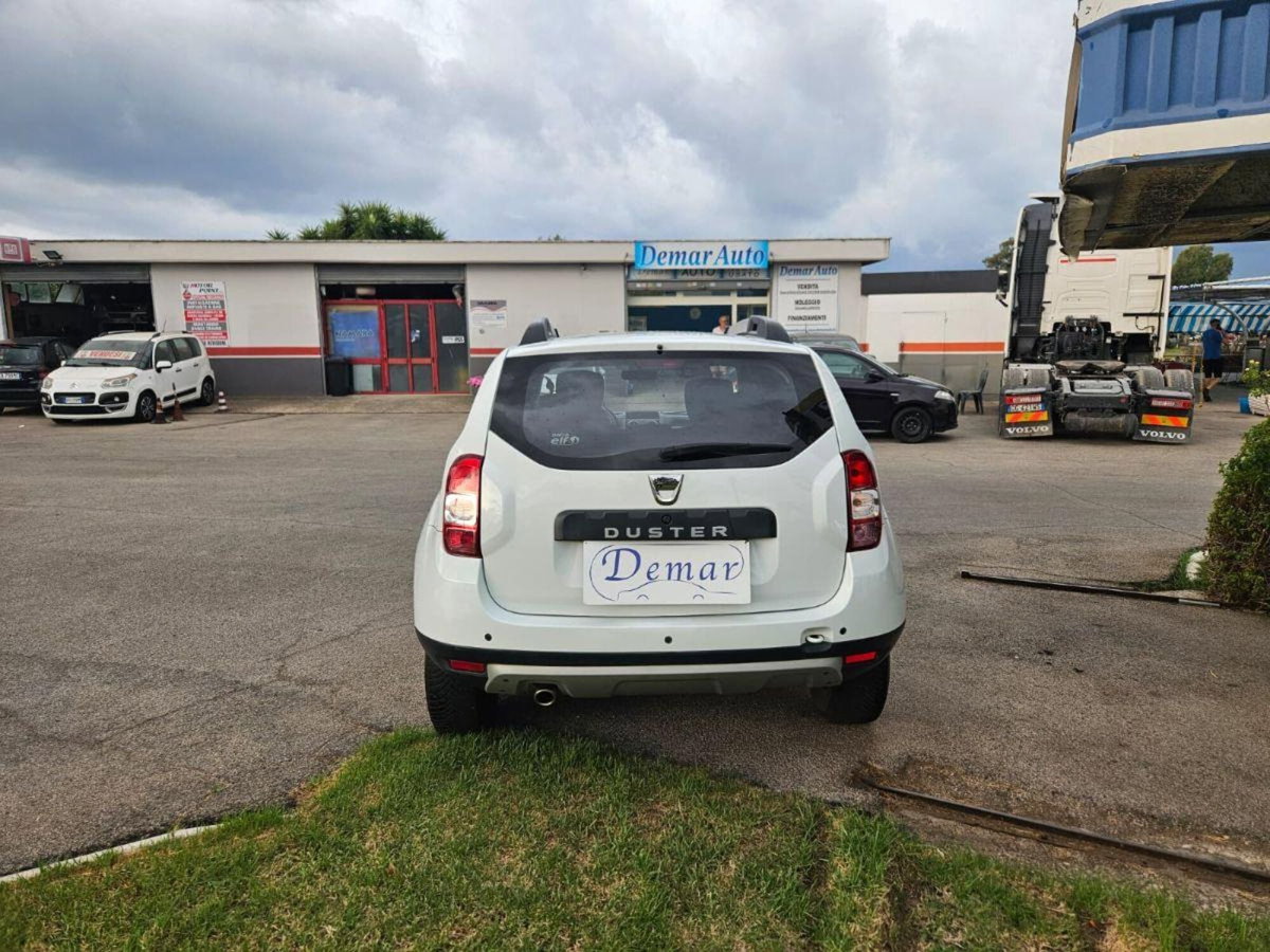 Dacia Duster 1.6 110CV 4x2 (6)