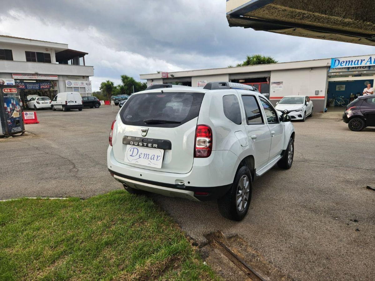 Dacia Duster 1.6 110CV 4x2 (7)