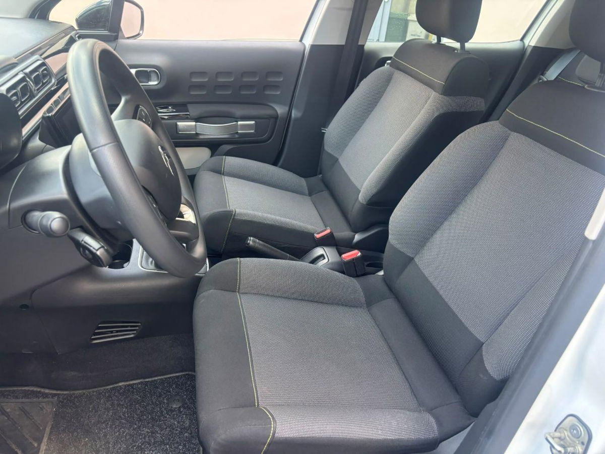 Citroen C3 PureTech 82 S&S Shine (9)