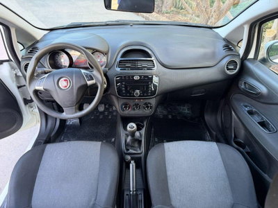 Fiat Punto 1.3 MJT II S&S 85 CV 5 porte ECO Lounge (10)