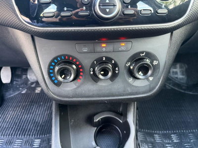 Fiat Punto 1.3 MJT II S&S 85 CV 5 porte ECO Lounge (14)