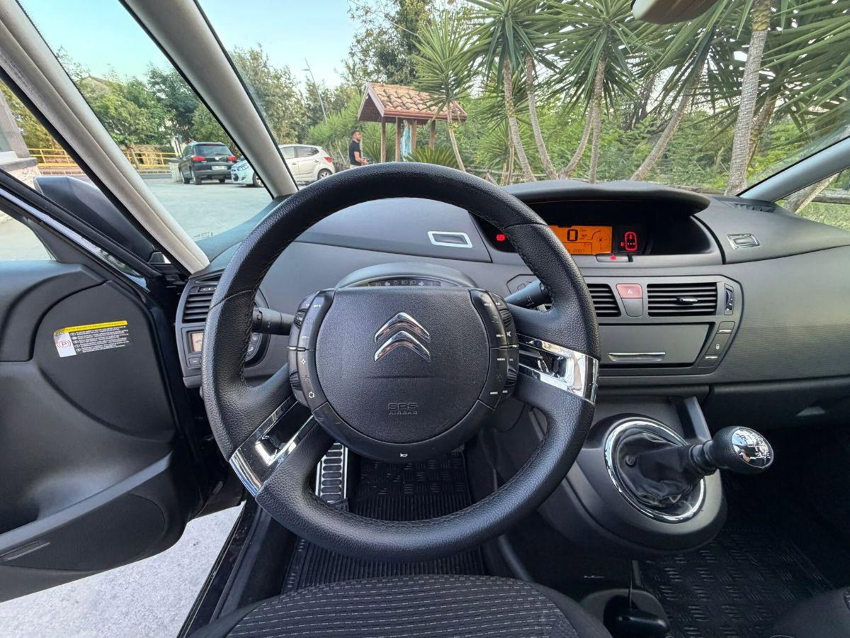 Citroen C4 Picasso 2.0 HDi 150 FAP Business (13)