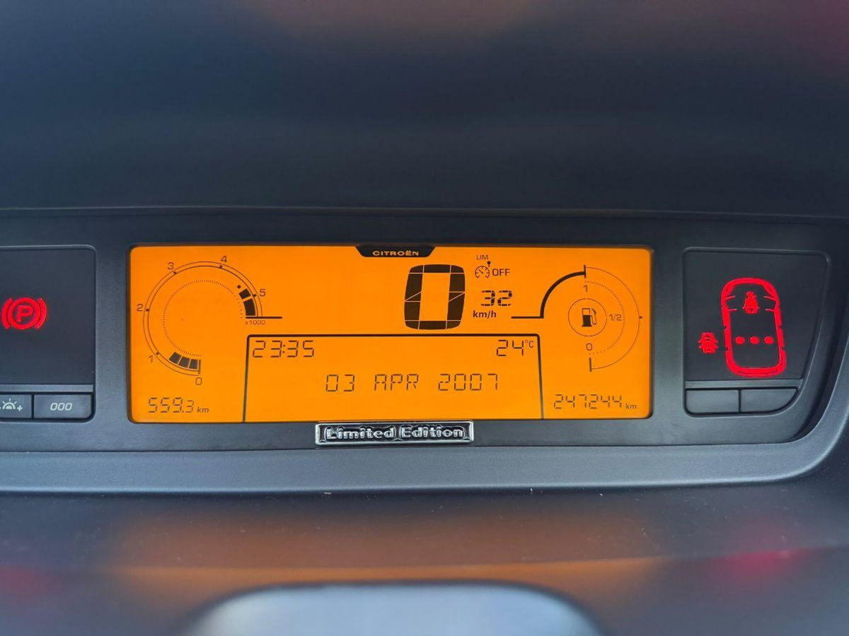 Citroen C4 Picasso 2.0 HDi 150 FAP Business (16)
