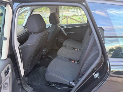 Citroen C4 Picasso 2.0 HDi 150 FAP Business (8)