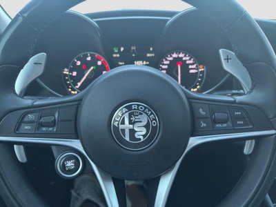 Alfa Romeo Giulia 2.2 Turbodiesel 210 CV AT8 AWD Q4 Veloce (15)