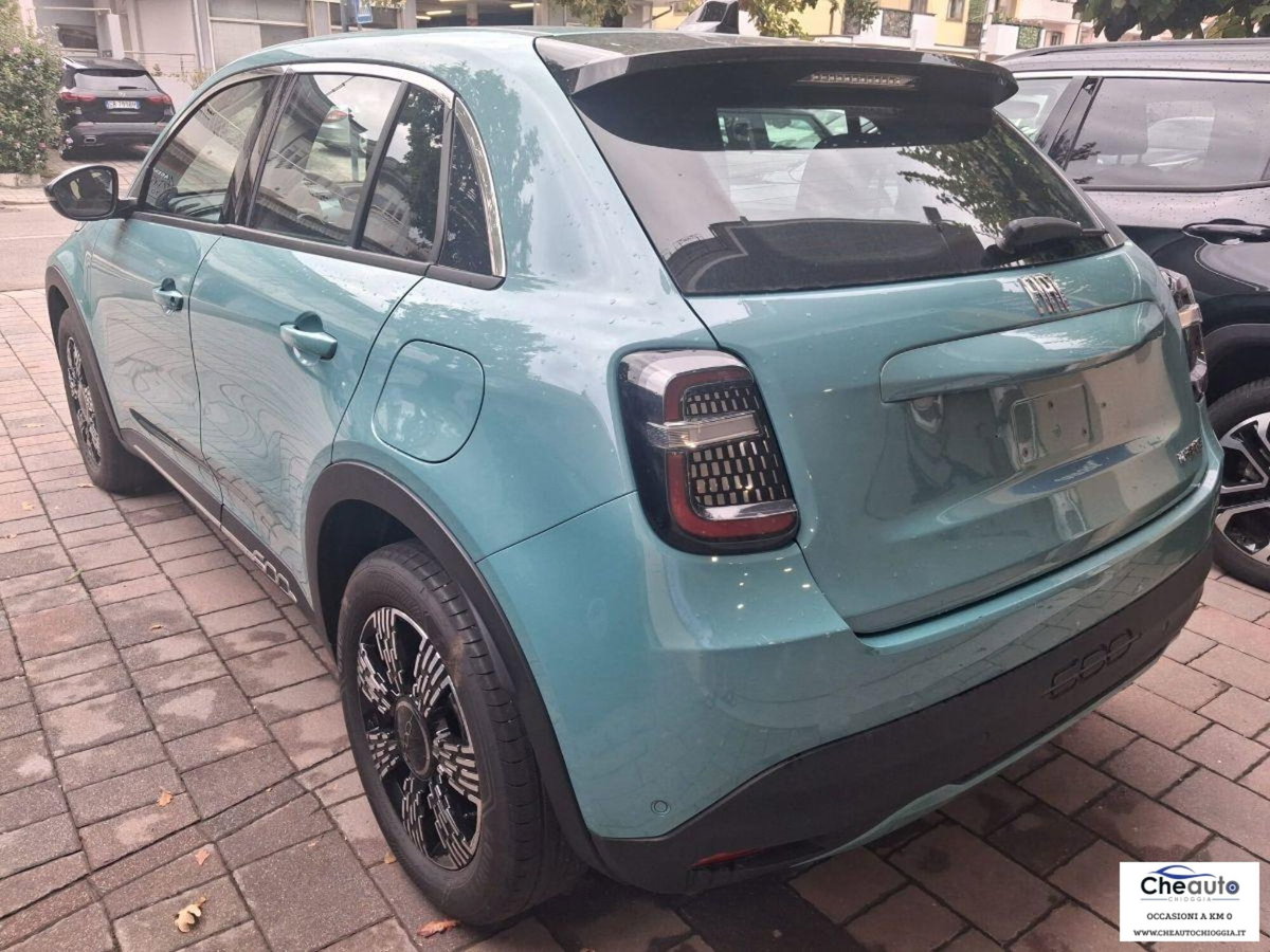 Fiat 600 1.2 hybrid 145cv auto (4)