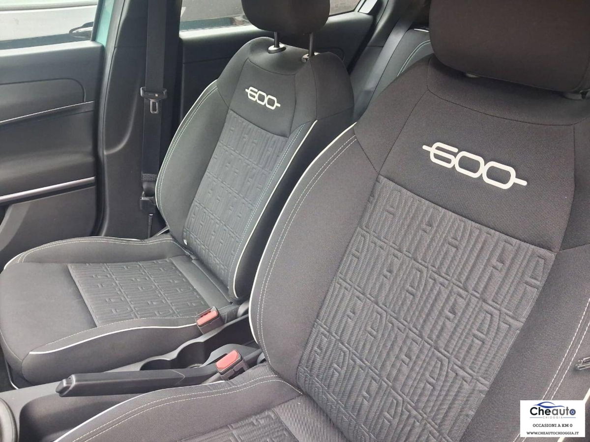 Fiat 600 1.2 hybrid 145cv auto (7)