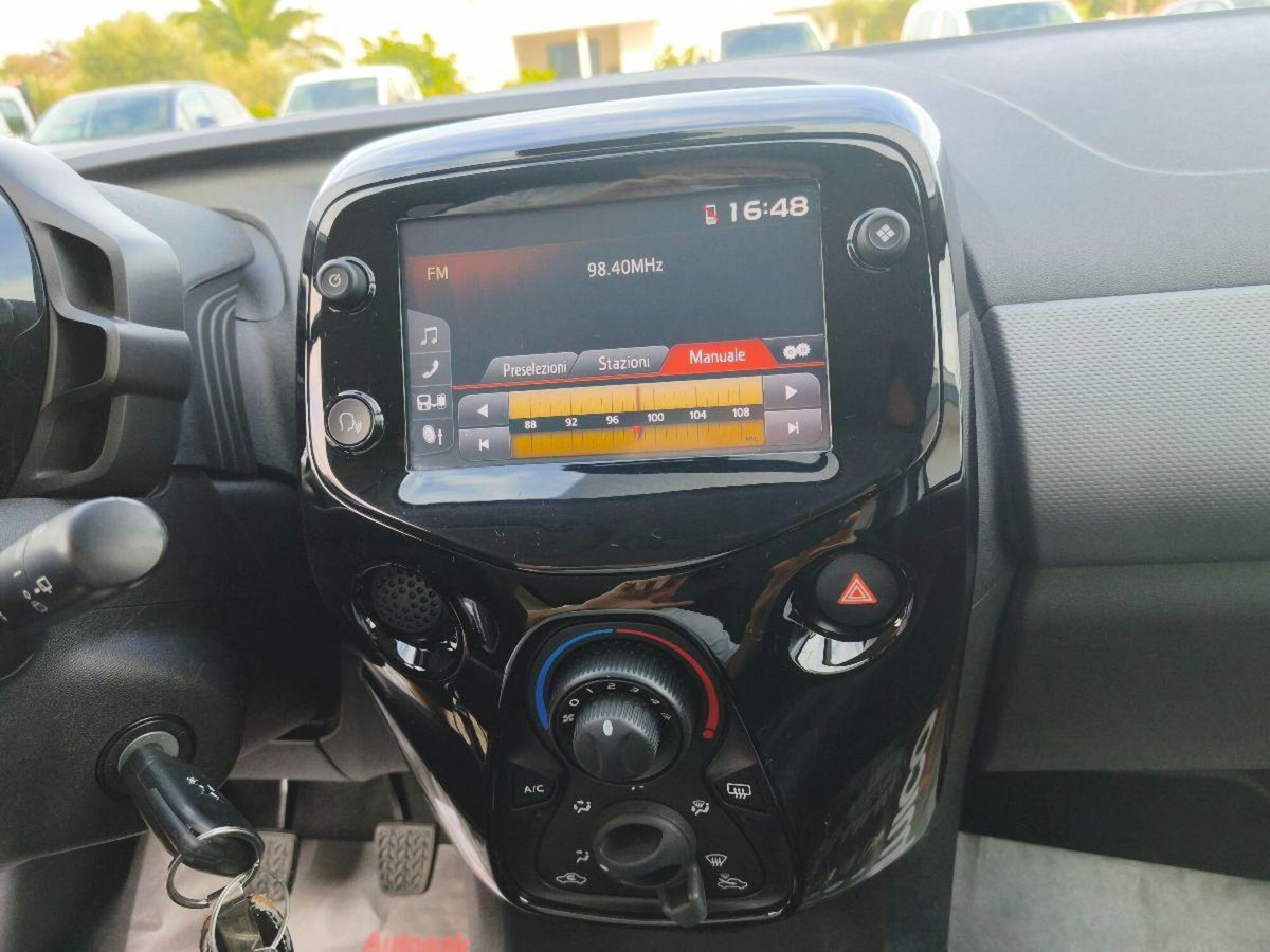 Peugeot 108 68 5 porte Allure (15)