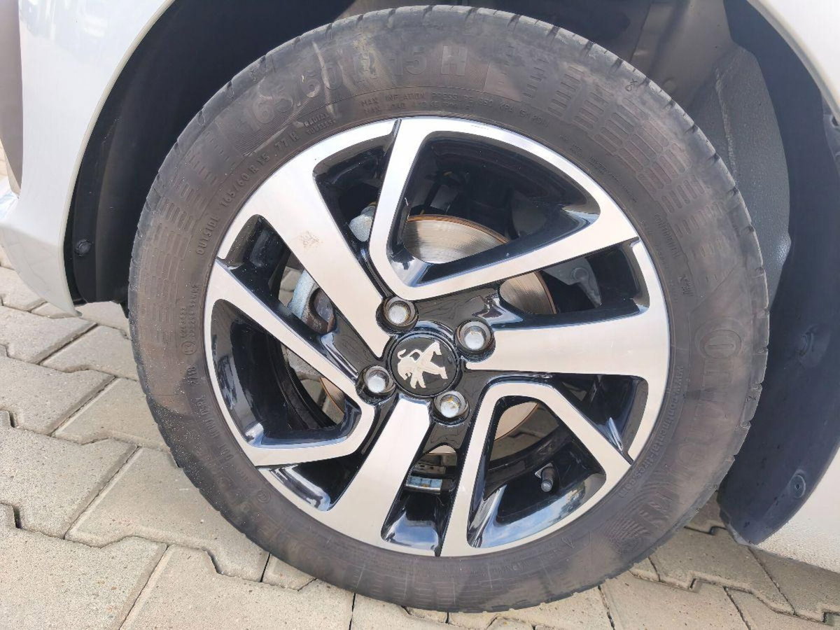 Peugeot 108 68 5 porte Allure (9)