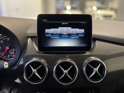Mercedes-Benz Classe B 200 d Premium (17)