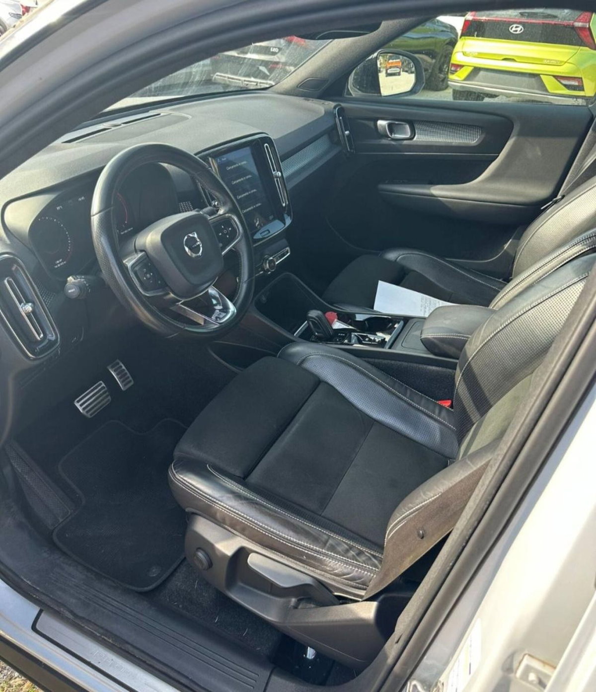 Volvo XC40 D3 AWD Geartronic R-design (8)