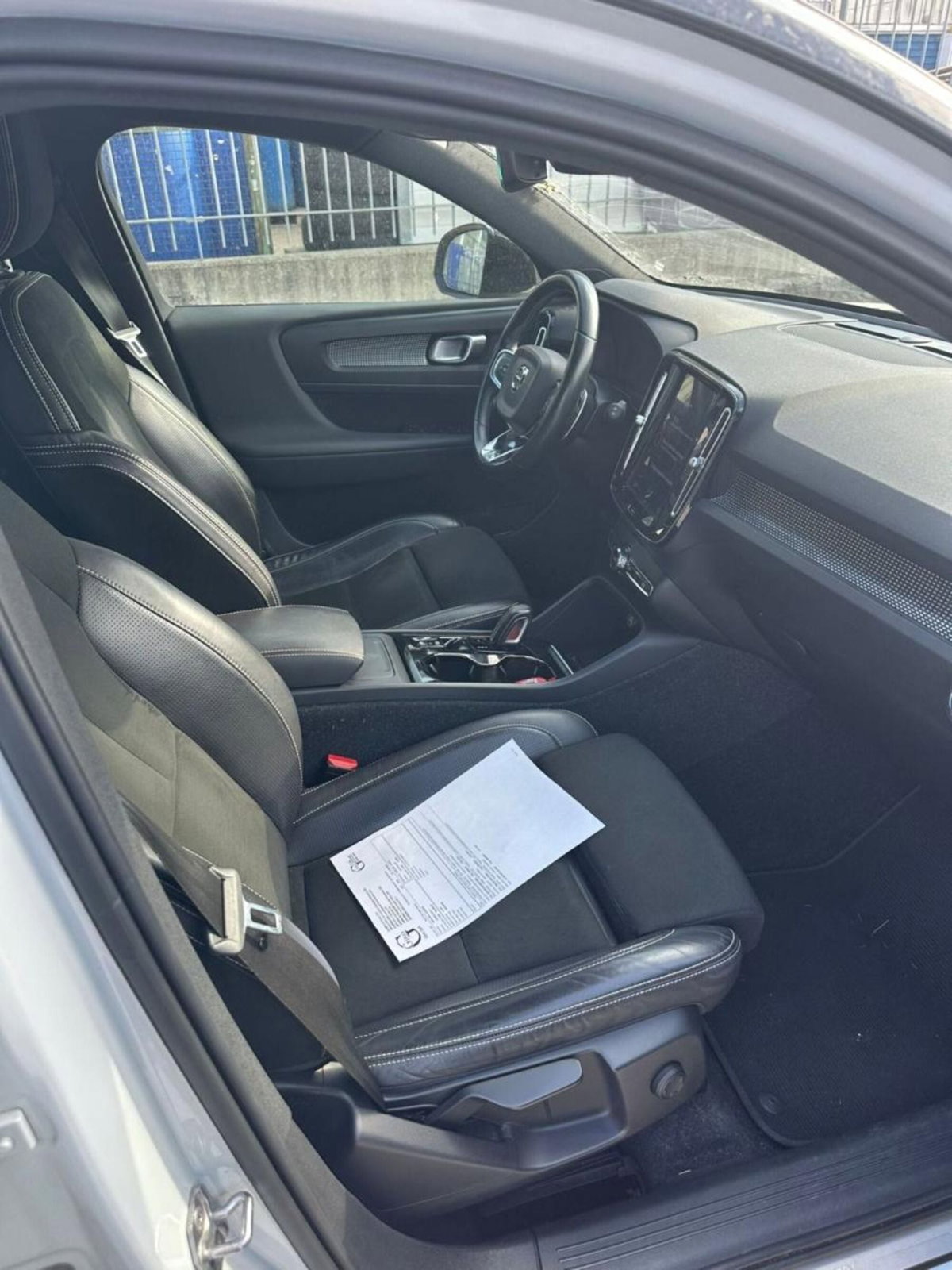 Volvo XC40 D3 AWD Geartronic R-design (9)
