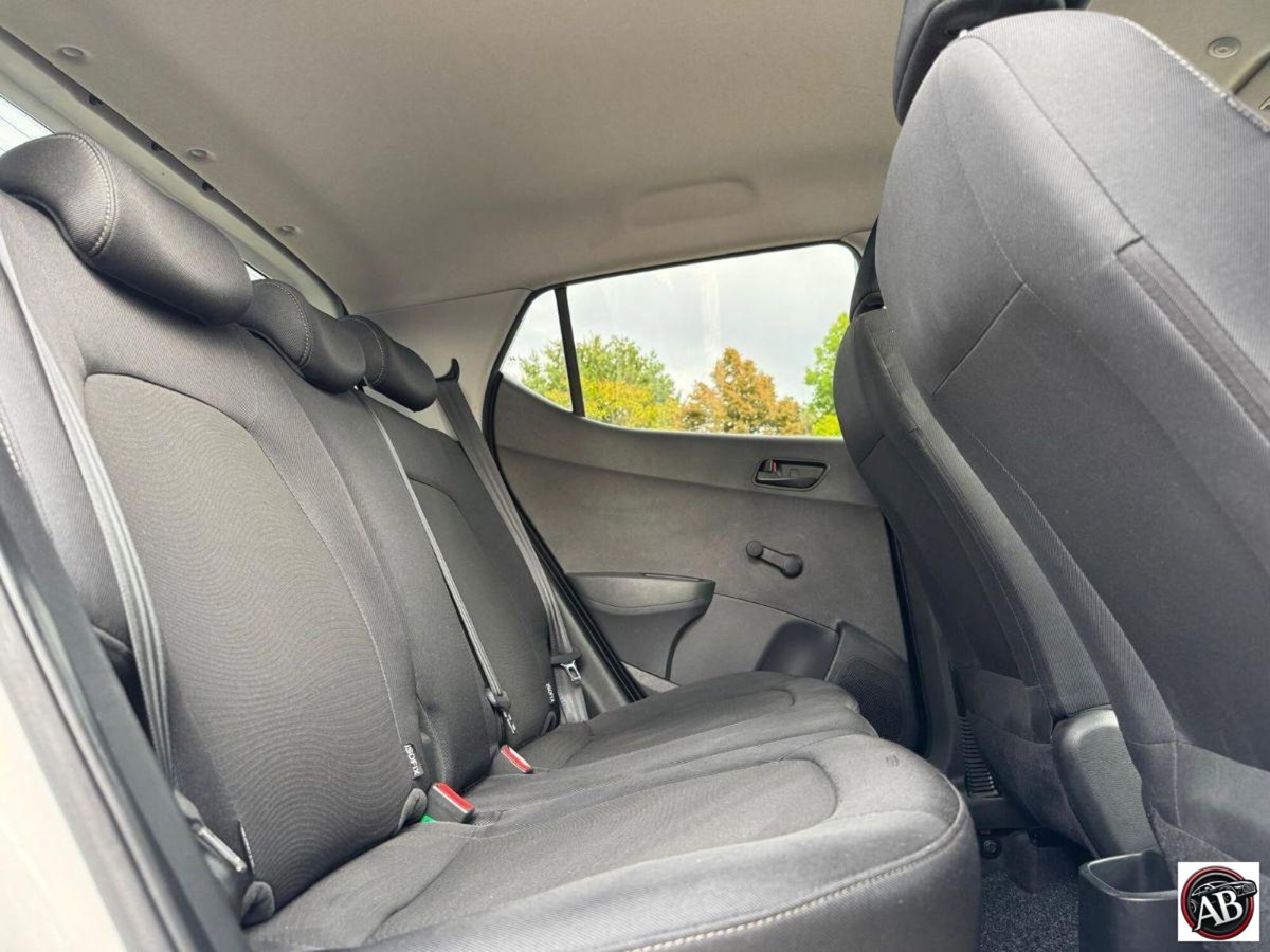 Hyundai i10 1.0 GPL Econext Tech (16)