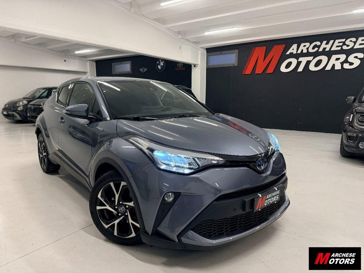 Toyota Toyota C-HR 1.8 Hybrid E-CVT Trend
