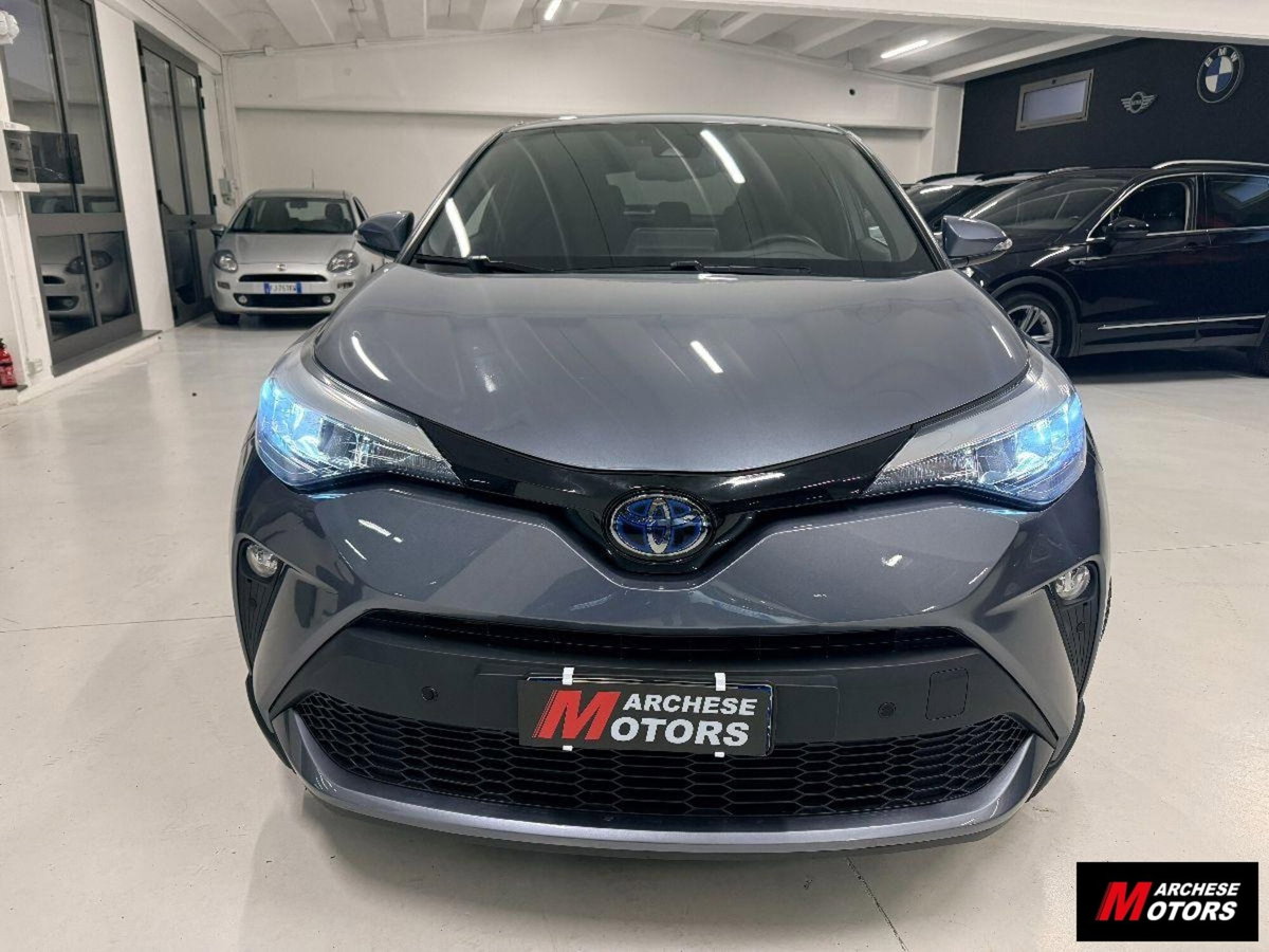 Toyota Toyota C-HR 1.8 Hybrid E-CVT Trend (2)